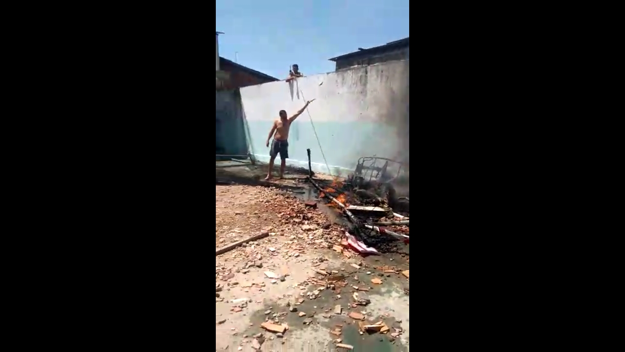 Homem morre carbonizado em Aracaju após queda de ultraleve