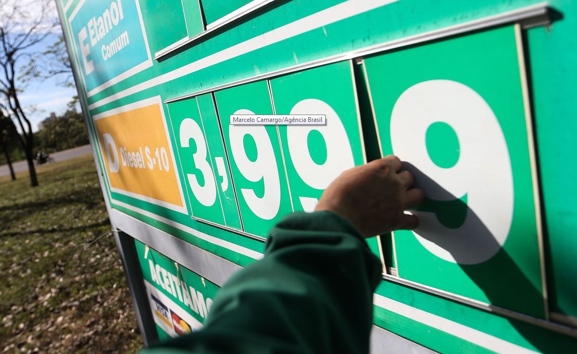 Diesel fica mais caro a partir de 01 de janeiro