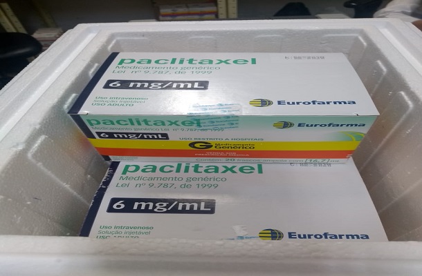 HUSE recebe 300 ampolas do medicamento Taxol