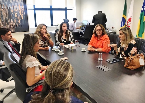 Mais três matadouros fechados em Sergipe