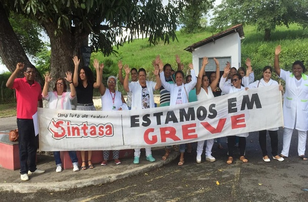 Funcionários do Hospital São João de Deus, em Laranjeiras, continuam em greve