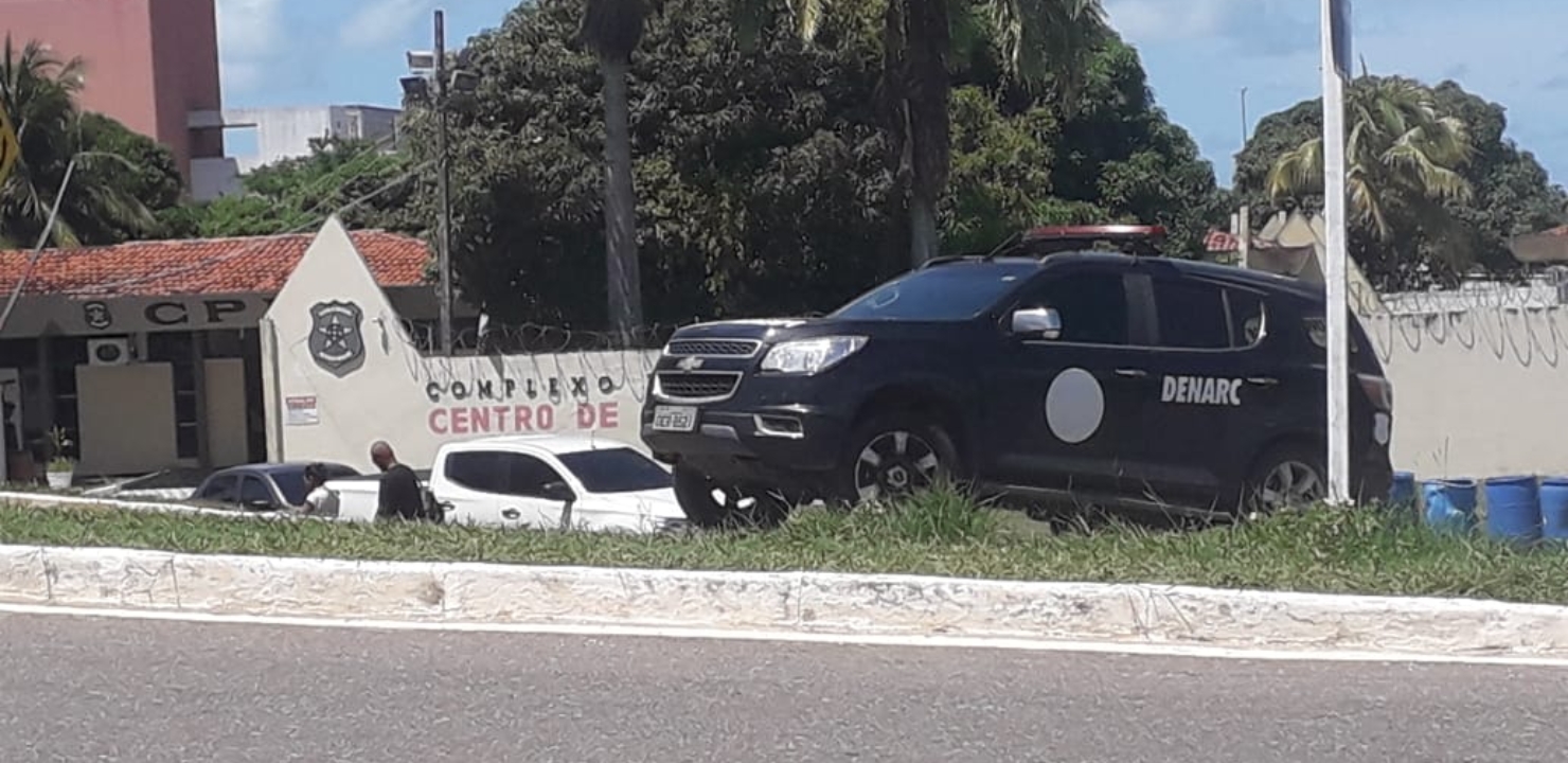 Policiais do DEOTAP com apoio do COPE e DENARC  realiza operação  policial na matadouro de Ribeirópolis