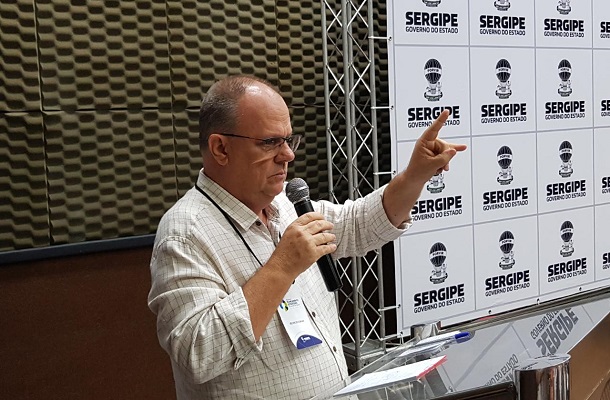 Governador afirma que não vai privatizar a Deso e nem tão pouco o Banese