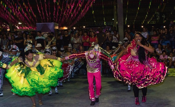 Oito Quadrilhas Juninas dão sequência a segunda noite do concurso no Gonzagão em Aracaju