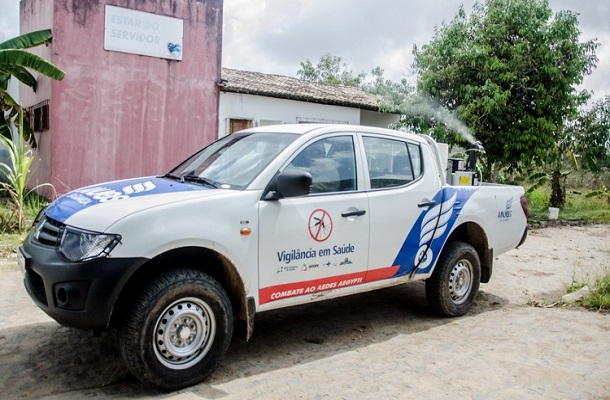 Inseticida usado no carro-fumacê está em falta no Ministério da Saúde