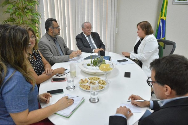 Alese e TJ  firmam parceria pelo fim da violência contra a mulher