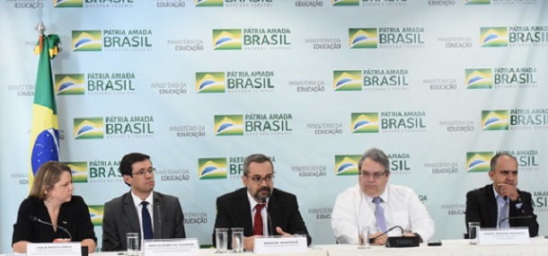 Sabotagem no sistema do MEC faz prazos para os programas serem prorrogados