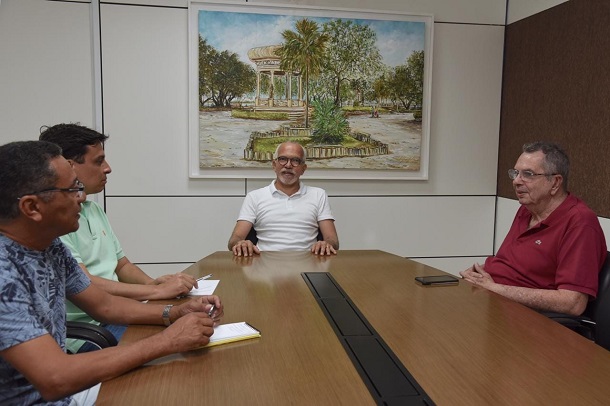 Prefeito quer diminuir transtornos da obra na Beira Mar