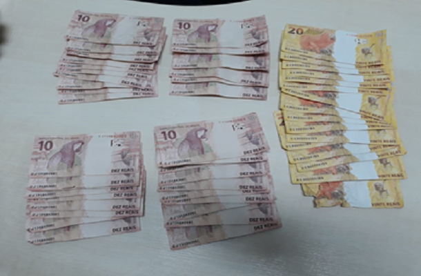 Polícia Federal prende em flagrante padrasto e enteado com notas falsas