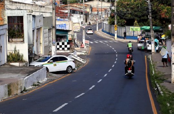 Trânsito na rua Cláudio Batista passa a ser em mão única a partir desta quarta, dia 2