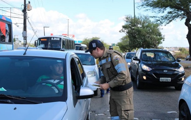 Dia Mundial sem Carro: SMTT de Aracaju realiza blitz educativa