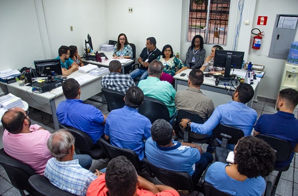 Empresa vence licitação das feiras livres