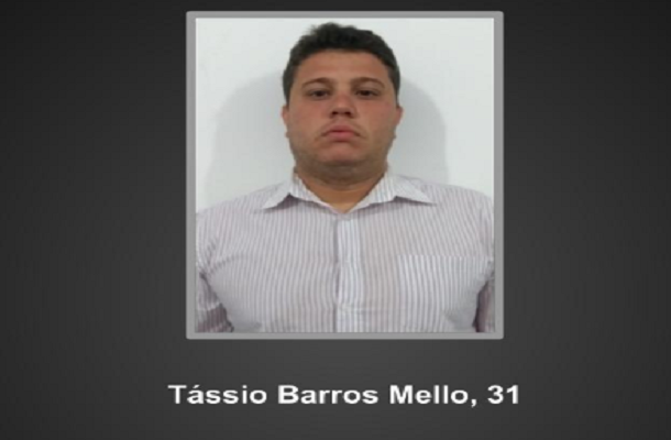 Preso homem que usava dispositivo para bloquear veículos e furtar objetos em porta de escolas