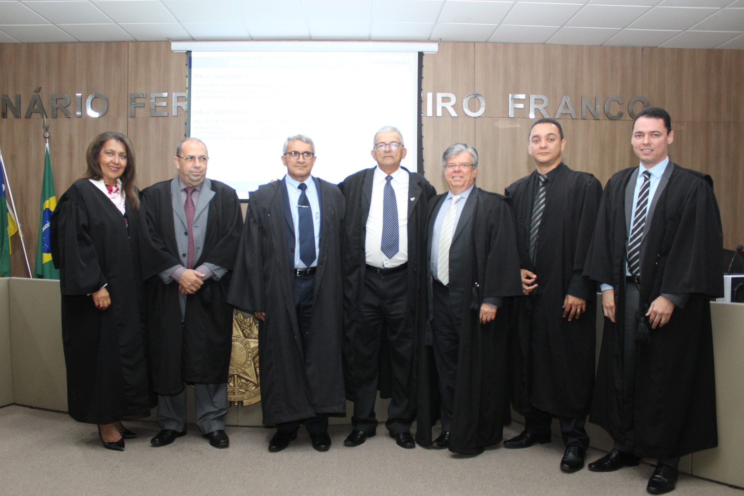 Juiz Edivaldo dos Santos toma posse como membro do TRE