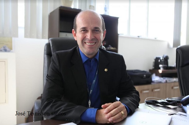 Sucessão empresarial em IES: formar um sucessor ou manter a velha postura de criar um herdeiro?