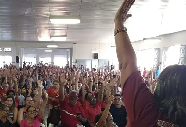 Professores de Sergipe da rede estadual encerram greve após garantir triênio outros direitos