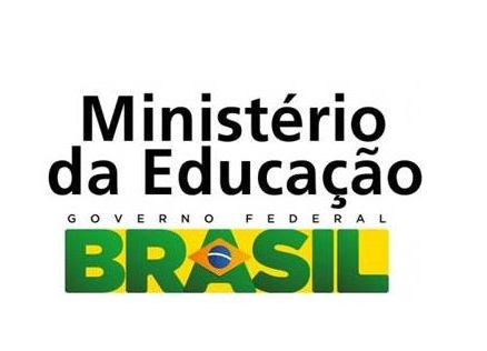 MEC homologa ampliação de licenciaturas de três para quatro anos