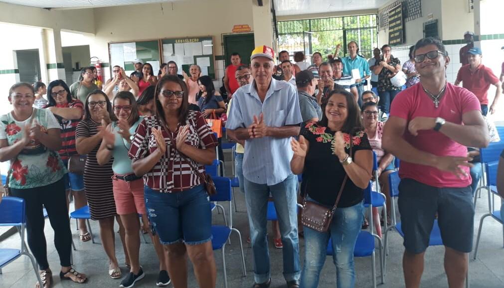 Servidores de Carira vão promover ato público contra atraso salarial e reajuste salarial