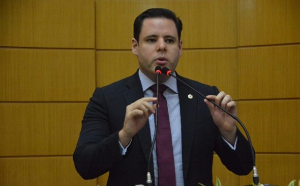 DESEMPREGO: Deputado Rodrigo Valadares lamenta índices sobre competitividade em Sergipe