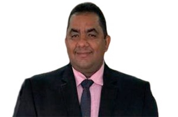 Prefeito de Canindé diz que presidente da Câmara barrou crédito especial de R$ 1 milhão para o município