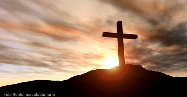 Louvai ao SENHOR. Bem-aventurado o homem que teme ao SENHOR, que em seus mandamentos tem grande prazer