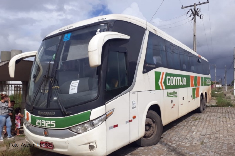 COVID-19: Segundo ônibus vindo de São Paulo é flagrado pela PM de Sergipe tentando burlar bloqueio Estadual