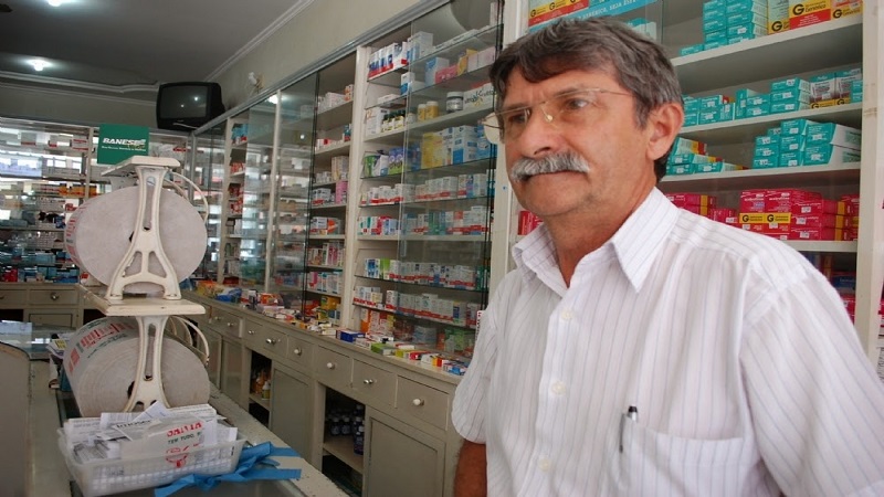 Federação das Câmaras de Dirigentes Lojistas faz criticas ao decreto por excluir segmentos do comércio