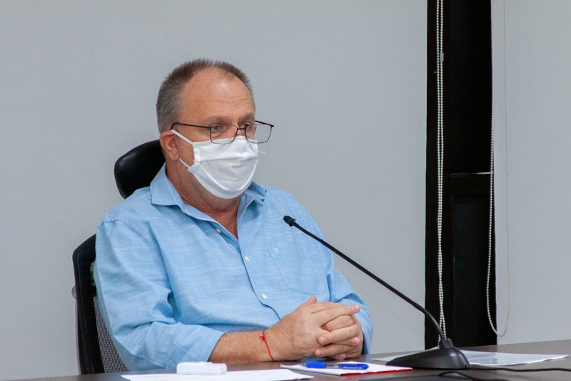 Novo decreto amplia ponto facultativo nas repartições do Estado
