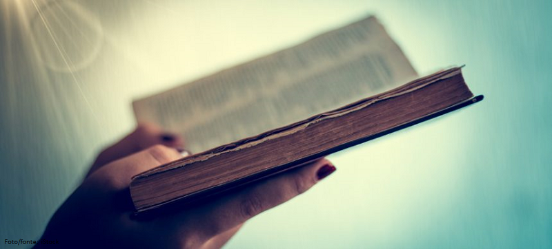 Venham sobre mim as tuas misericórdias, para que viva, pois a tua lei é a minha delícia.