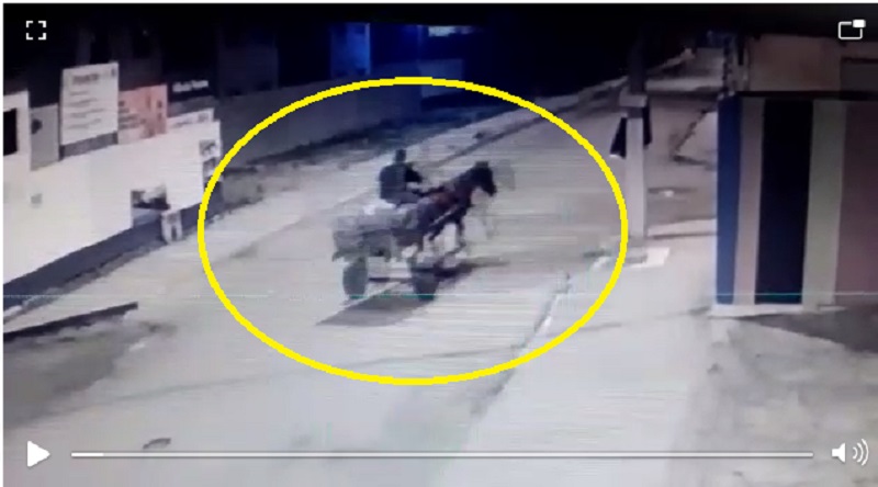 Assista ao vídeo da perseguição dos policiais do 1º BPM