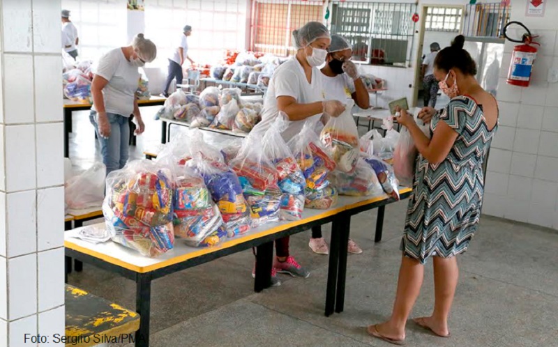 Prefeitura de Aracaju inicia nova entrega de kits de alimentação