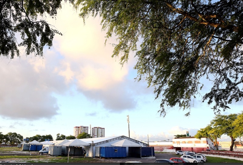 Atendimento no Hospital de Campanha é exclusivo a casos suspeitos ou confirmados de covid-19