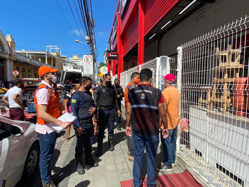 Covid-19: Prefeitura  intensifica fiscalizações na região comercial do Centro