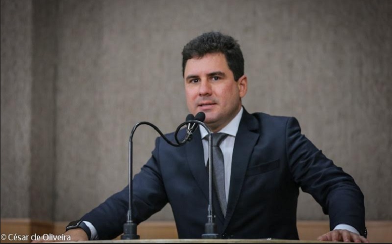 Decepcionado com a política, Armando Batalha Júnior desiste de pré-candidatura em Aracaju