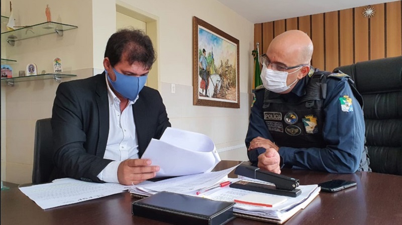 Retorno das atividades do futebol sergipano é discutido no QCG da PM