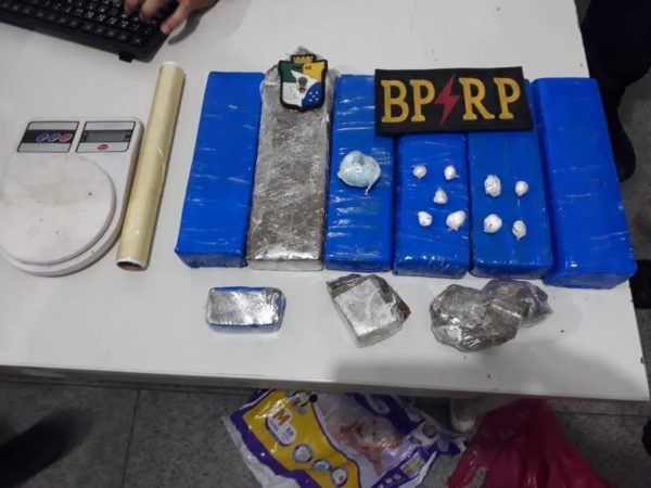 PM através Batalhão BPRp apreendeu 5 quilos maconha e 50 gramas de cocaína Conjunto Jardim