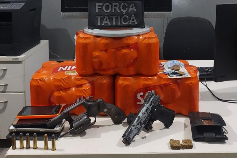 Força Tática prende suspeitos que roubaram mercearia no Conjunto Parque dos Faróis