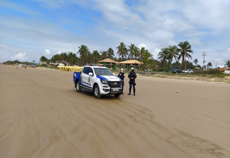 CPTran realiza fiscalização nas praias de Aracaju