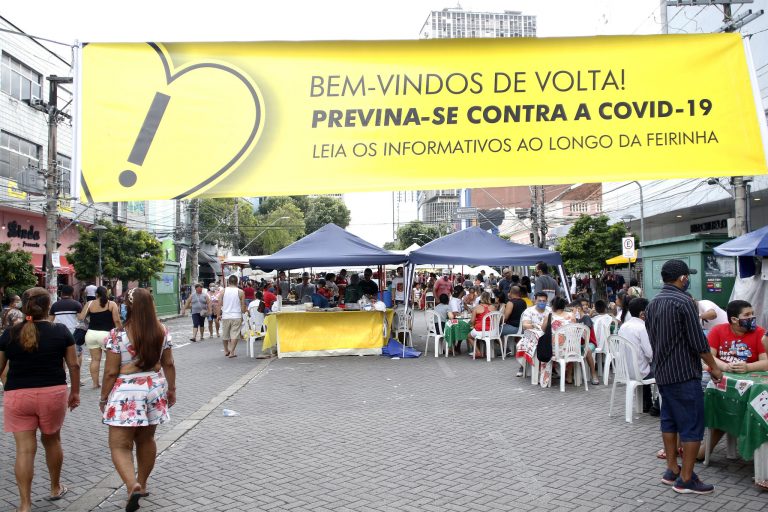 Sancionada lei que cria auxílio de R$ 16 bilhões para estados e municípios