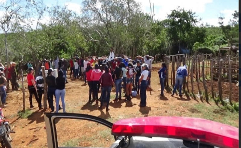 Polícia acaba com vaquejada no sertão sergipano de Poço Redondo