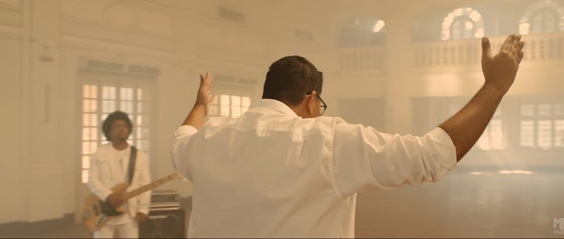 Porque também nós, os que estamos neste tabernáculo, gememos carregados  2 Coríntios 5:4