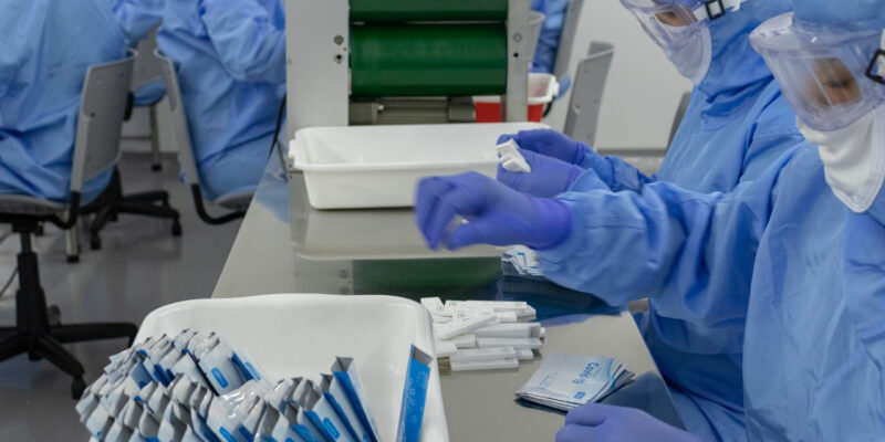 Dispositivo portátil pode realizar teste da covid-19 com menor custo