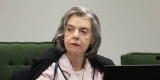 Cármen Lúcia nega pedido de habeas corpus de deputada Flordelis