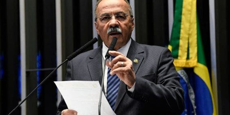 Chico Rodrigues pede dispensa da função de vice-líder do governo no Senado