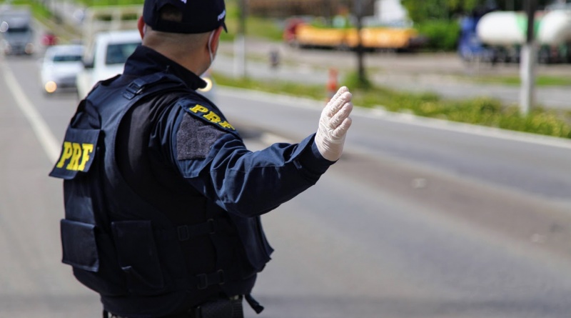 PRF/SE apreende maconha em Nossa Senhora do Socorro/SE