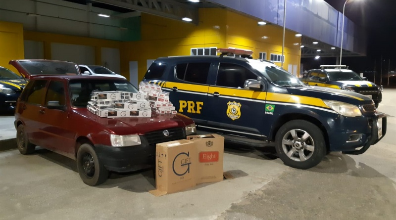 PRF apreende carga de cigarros contrabandeados em Propriá/SE
