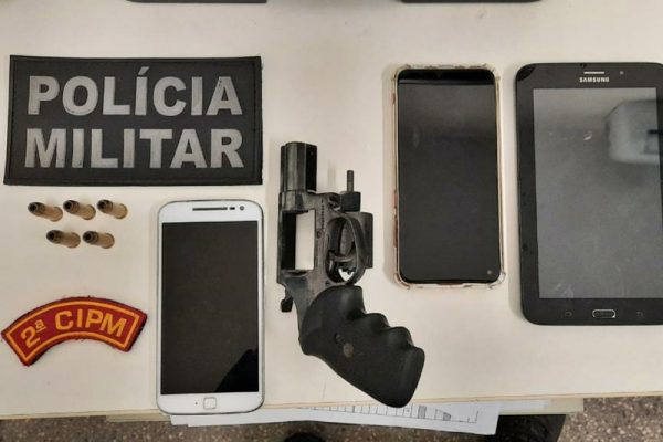 Homem é preso suspeito de roubo a mão armada na Barra dos Coqueiros