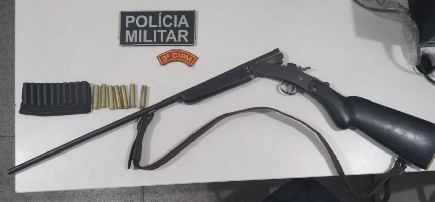 Polícia apreende espingarda e prende infrator após confronto em Divina Pastora