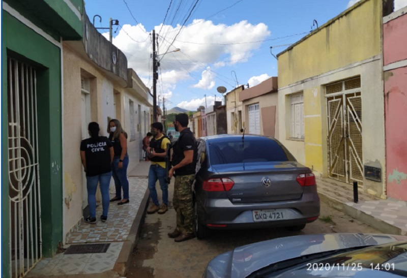 Polícia busca prender suspeitos de terem matado homem após discussão política em São Domingos