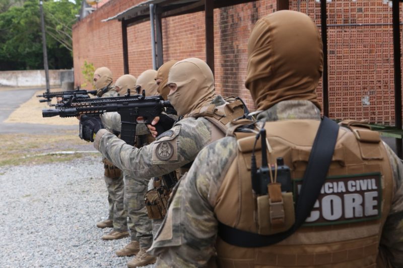 Core cumpre 54 mandados de prisão e prende 18 suspeitos em flagrante